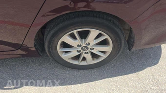 2017 Kia Optima LX 2.4L - miniatura 21