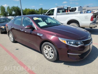 2017 Kia Optima LX 2.4L - miniatura 3