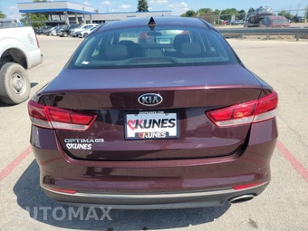 2017 Kia Optima LX 2.4L - miniatura 5