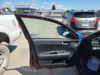 2017 Kia Optima LX 2.4L - miniatura 9