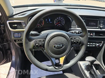 2017 Kia Optima LX 2.4L – miniatura 10