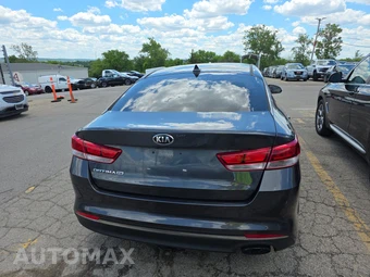 2017 Kia Optima LX 2.4L – miniatura 5