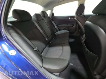 2017 Kia Optima LX 2.4L – miniatura 16