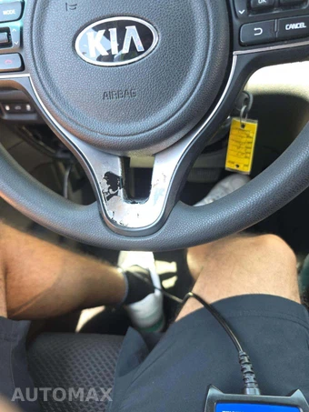 2017 Kia Optima LX 2.4L – miniatura 21