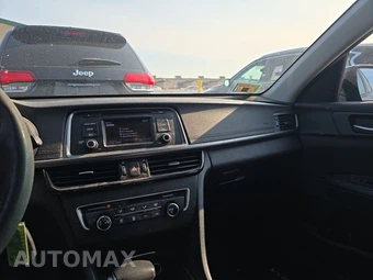 2017 Kia Optima LX 2.4L – miniatura 11