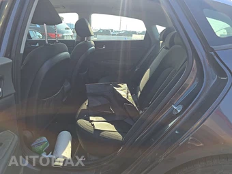 2017 Kia Optima LX 2.4L – miniatura 13