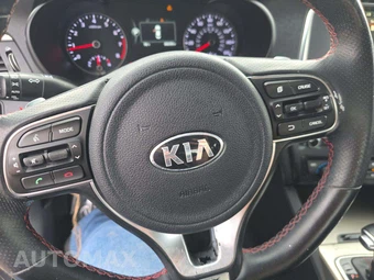 2017 Kia Optima SX - miniatura 23