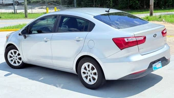 2017 Kia Rio LX Sedan - miniatura 34
