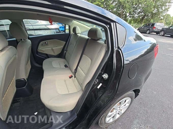 2017 Kia Rio LX Sedan – miniatura 13