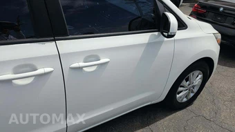 2017 Kia Sedona L 120.5" WB – miniatura 28