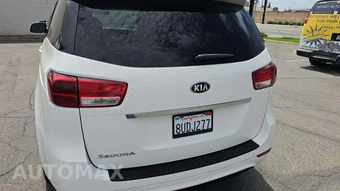2017 Kia Sedona L 120.5" WB – miniatura 30