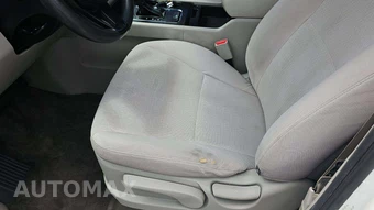 2017 Kia Sedona L 120.5" WB – miniatura 34