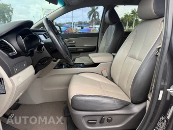 2017 Kia Sedona LX 120.5" WB - miniatura 11
