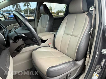 2017 Kia Sedona LX 120.5" WB - miniatura 12