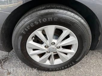 2017 Kia Sedona LX 120.5" WB - miniatura 30