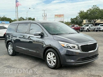 2017 Kia Sedona LX 120.5" WB - miniatura 9