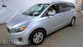 2017 Kia Sedona LX 120.5" WB