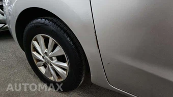2017 Kia Sedona LX 120.5" WB – miniatura 24