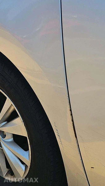 2017 Kia Sedona LX 120.5" WB – miniatura 29