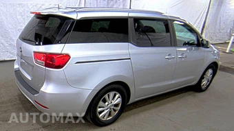 2017 Kia Sedona LX 120.5" WB – miniatura 4