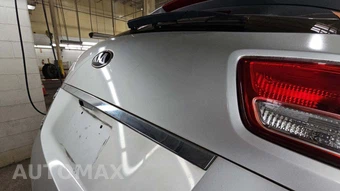 2017 Kia Sedona LX 120.5" WB – miniatura 43