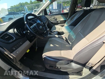 2017 Kia Sedona LX 120.5" WB – miniatura 7