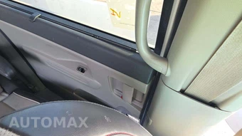 2017 Kia Sedona LX 120.5" WB – miniatura 30