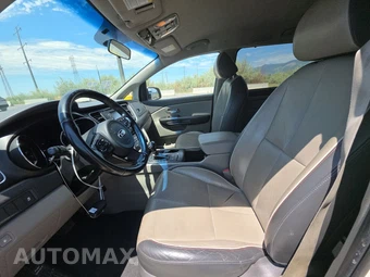 2017 Kia Sedona LX 120.5" WB – miniatura 7