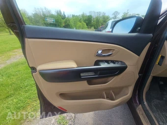 2017 Kia Sedona LX 120.5" WB – miniatura 14