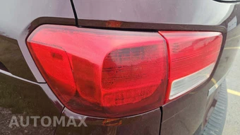 2017 Kia Sedona LX 120.5" WB – miniatura 26