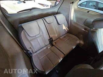 2017 Kia Sedona LX 120.5" WB – miniatura 14