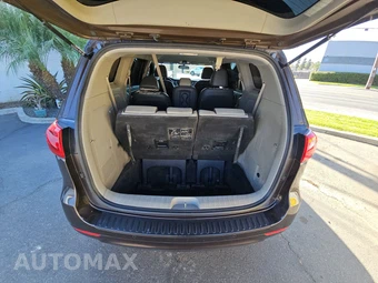 2017 Kia Sedona LX 120.5" WB – miniatura 17