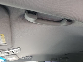 2017 Kia Sedona LX 120.5" WB - miniatura 21