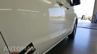 2017 Kia Sedona LX 120.5" WB - miniatura 28
