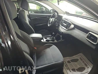 2017 Kia Sorento L – miniatura 8