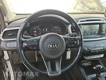 2017 Kia Sorento LX – miniatura 10