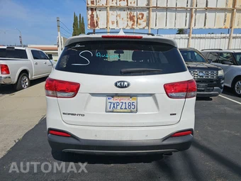 2017 Kia Sorento LX – miniatura 5