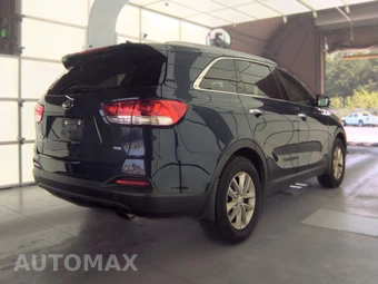 2017 Kia Sorento LX - miniatura 4