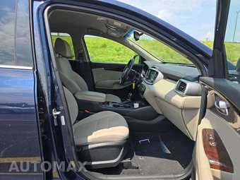2017 Kia Sorento LX - miniatura 8