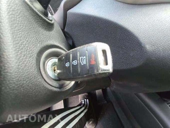 2017 Kia Sorento LX – miniatura 9