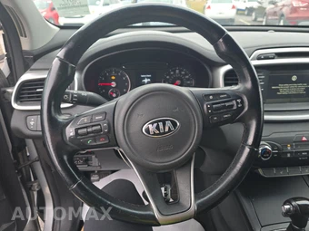 2017 Kia Sorento LX – miniatura 10