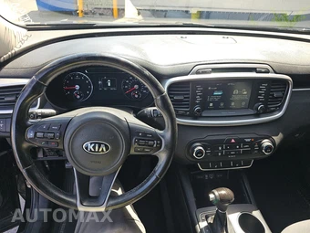 2017 Kia Sorento LX – miniatura 11