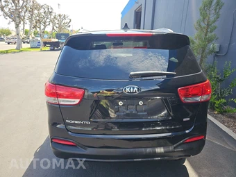 2017 Kia Sorento LX – miniatura 5