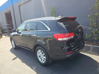 2017 Kia Sorento LX – miniatura 6