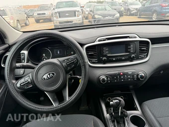 2017 Kia Sorento LX – miniatura 8