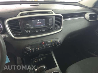 2017 Kia Sorento LX – miniatura 10