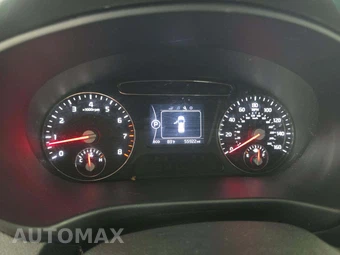 2017 Kia Sorento LX – miniatura 9