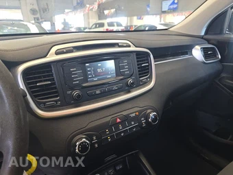 2017 Kia Sorento LX – miniatura 11