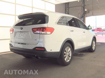 2017 Kia Sorento LX – miniatura 4