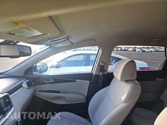 2017 Kia Sorento LX – miniatura 18